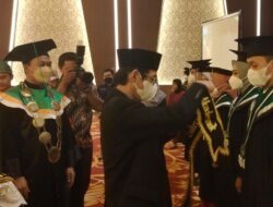 Hadiri Wisuda STIKes Yarsi Pontianak Kepala LLDIKTI XI Kalimantan Sampaikan Pesan Ini..